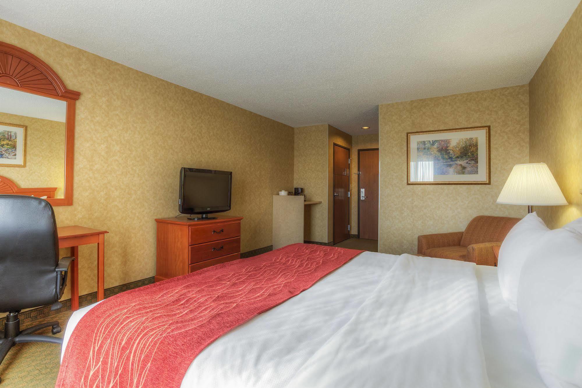 Quality Inn & Suites Rockport-Owensboro North Gold Award Winner Ngoại thất bức ảnh